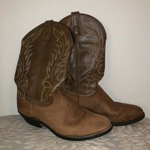 Size 8 Laredo Boots